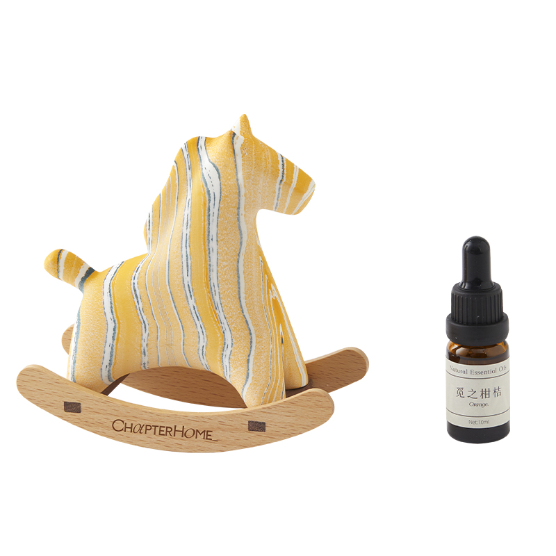 Little Horse Diffuser-Orange